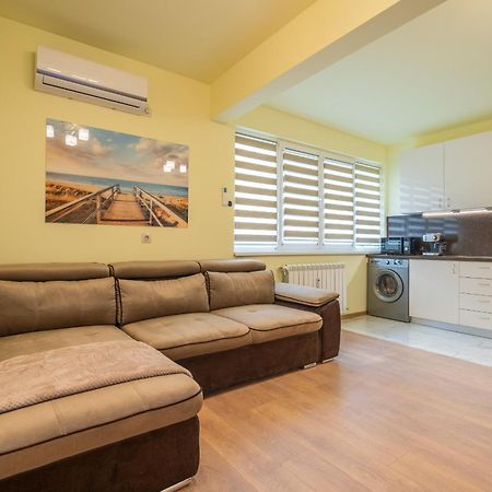 Top Location Central New & Spacious 3 Bdr Apt Medical Academy Sofya Dış mekan fotoğraf