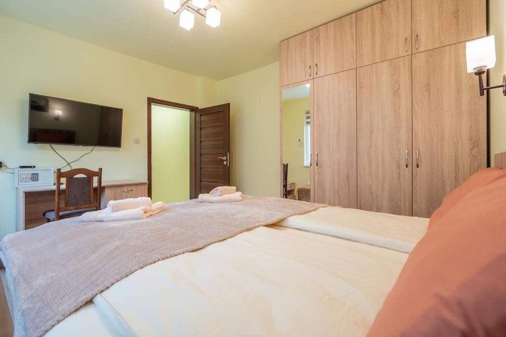 Top Location Central New & Spacious 3 Bdr Apt Medical Academy Sofya Dış mekan fotoğraf